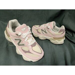 New Balance Girls 9060 Sneakers PC9060BE Pink Purple Size 13 NEW NO BOX!